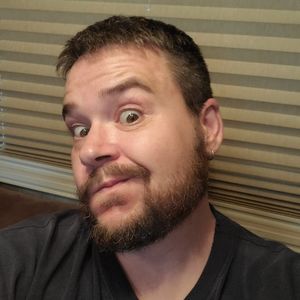 Meet your Posher, Casey